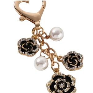 Gold and Black Floral Keychain